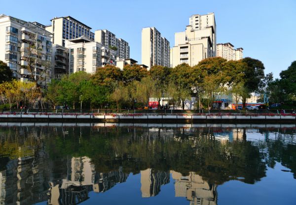 pg麻将胡了免费模拟器《住宅项目规范》征求意见：新建住宅建筑二层以上至少设置一部